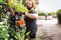 Taille-haies Stihl HS82T-750
